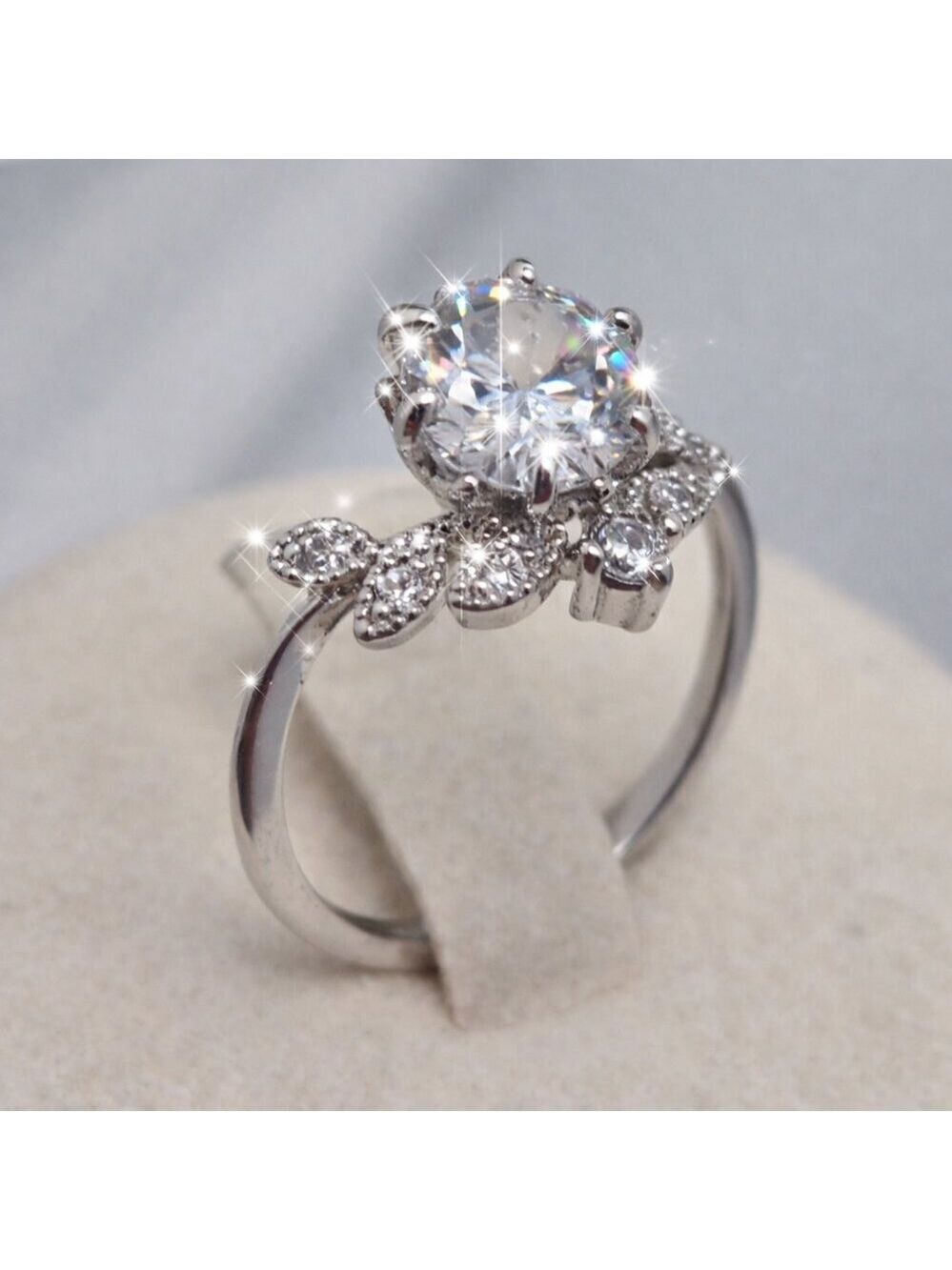 Sterling Silver 925 CZ Solitaire Cluster Engagement Ring Size 5 NWOT